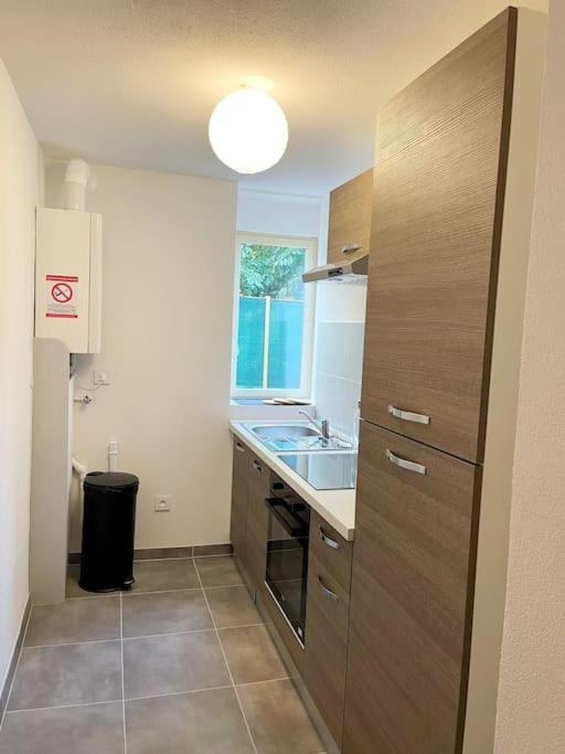 Rm-0 - Appartement F2 Au Rdc A Mulhouse Pour 1-2 Pers Eksteriør billede